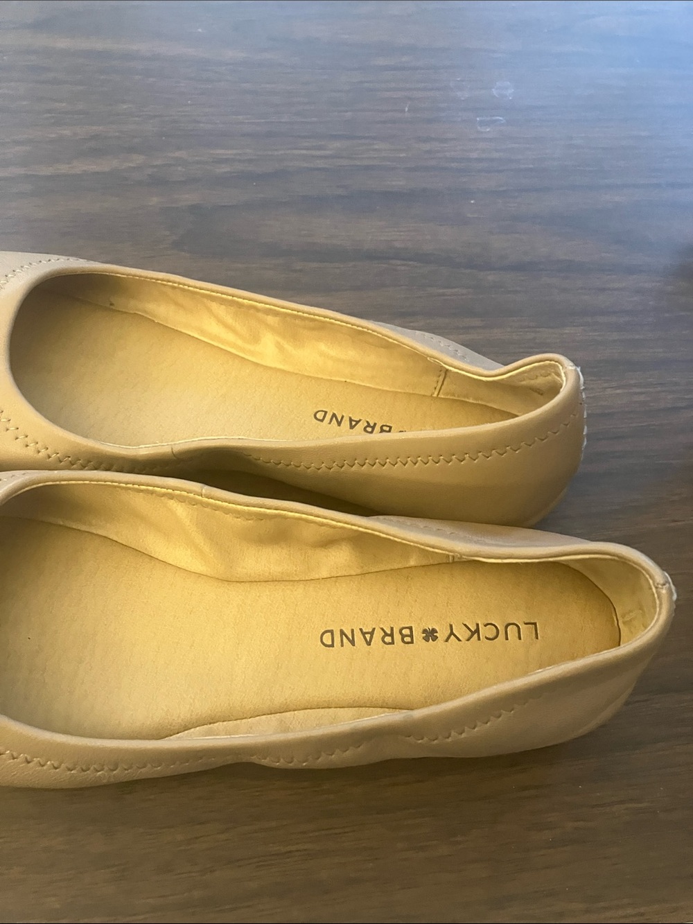 Lucky Brand Women’s Beige Ballet Flats - Picture 2 of 4
